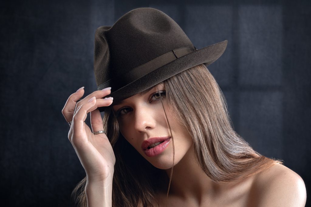 4 WOMAN_AW_02_Palladini_Roberto___Amiua 3